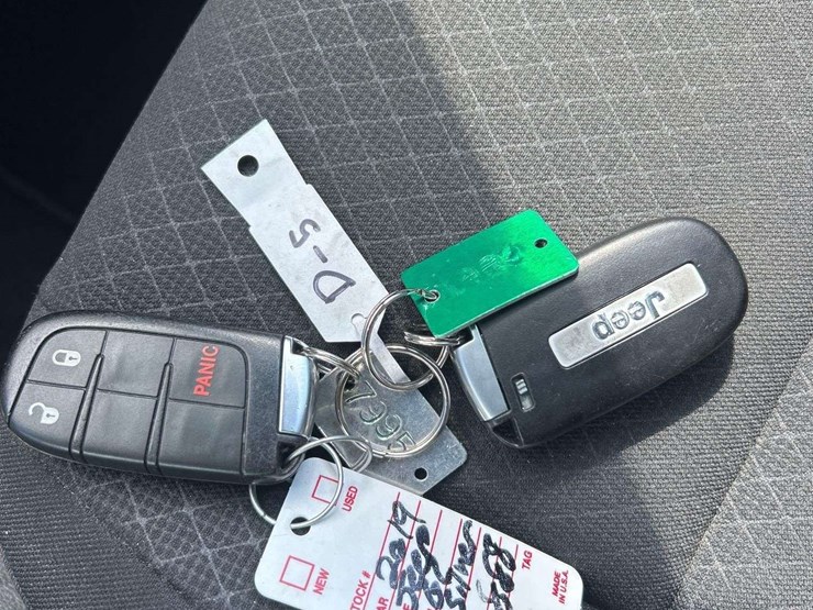 2019-jeep-grand-cherokee-image-24