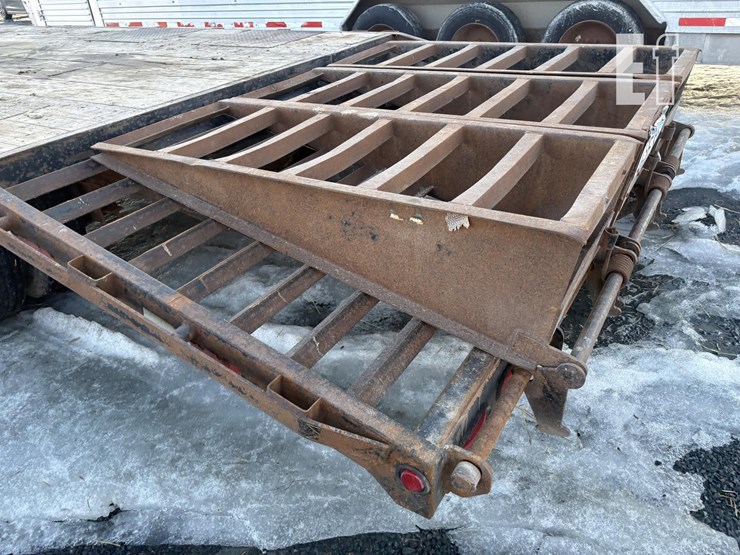 2012-load-warrior-24-ft-tandem-axle-image-10