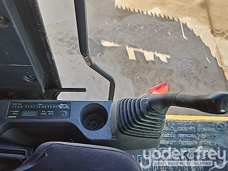 2017-komatsu-pc360-lc-11-image-55