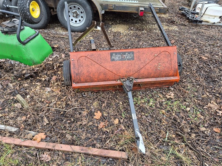 agri-fab-lawn-sweep-image-4