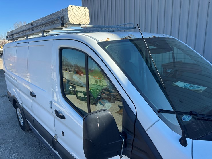 2017-ford-transit-image-11