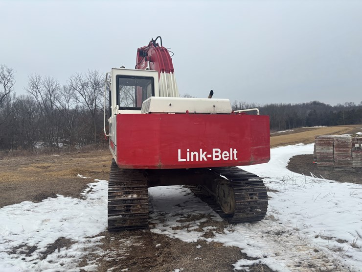 1993-link-belt-ls-2700c-image-3