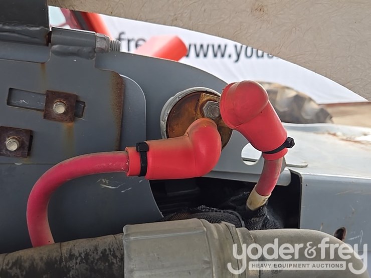 2017-skyjack-sj843th-image-62