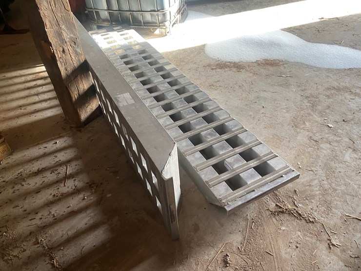 #572-•-2002-doonan-48'-step-deck-semi-trailer-with-ramps-(has-wi-title)-(reedsville,-wi)-image-38