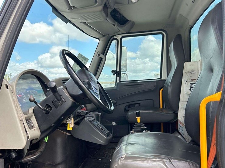 2016-international-workstar-7500-image-11