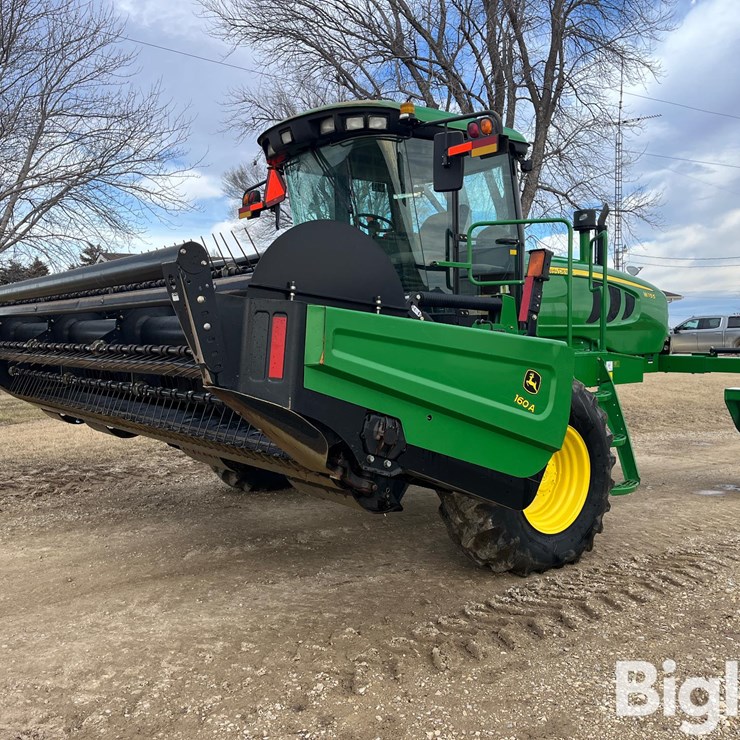 2017 JOHN DEERE W155