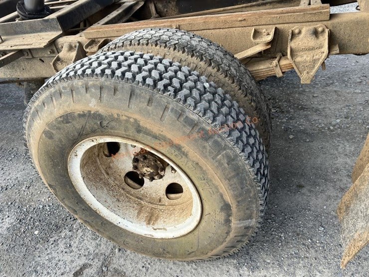 1975-ford-f600-image-20