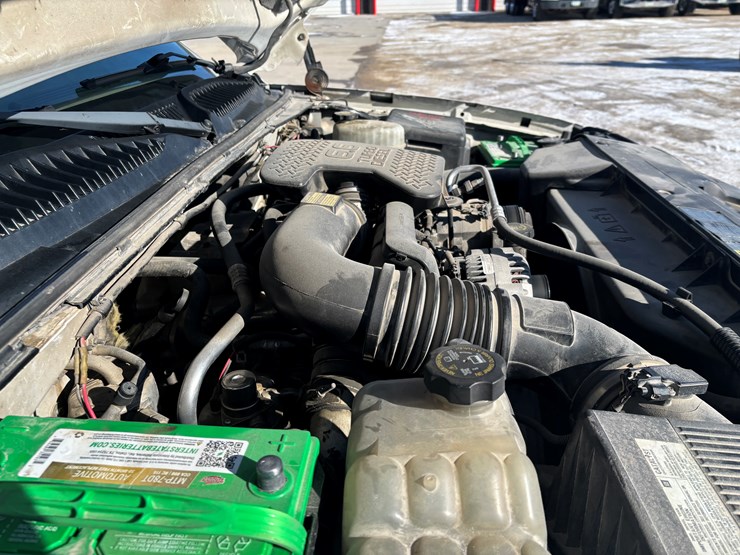 2005-chevrolet-2500-image-26