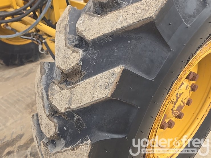 2009-caterpillar-140m-vhp-plus-image-16