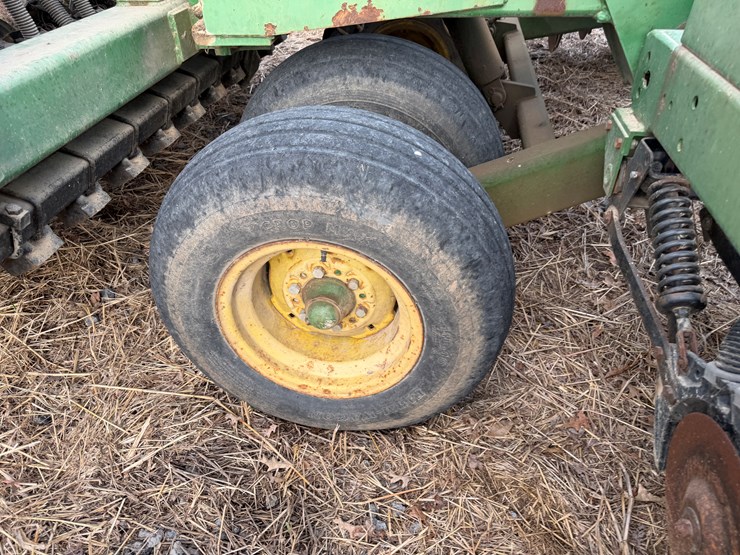 john-deere-35-image-19