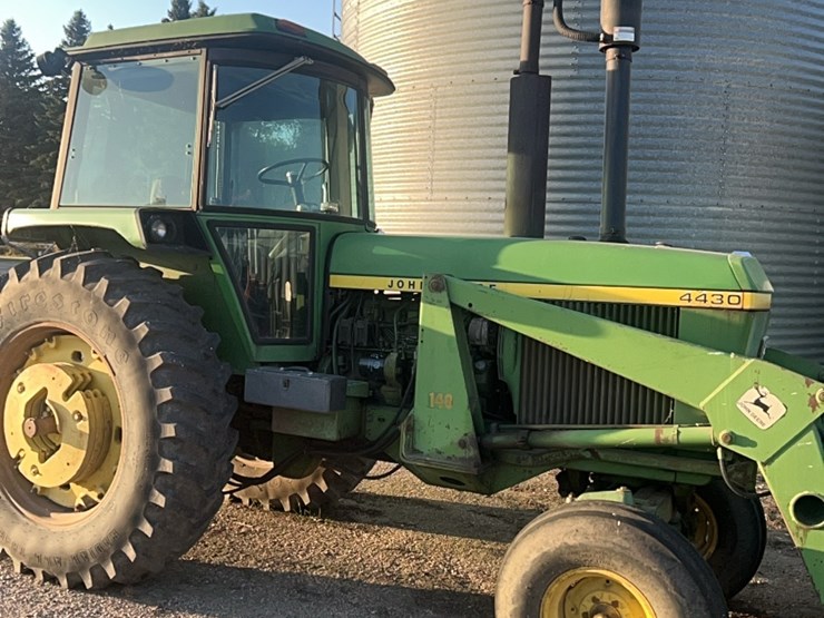 john-deere-4430-image-6
