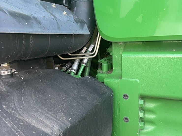 2010-john-deere-2010-image-47
