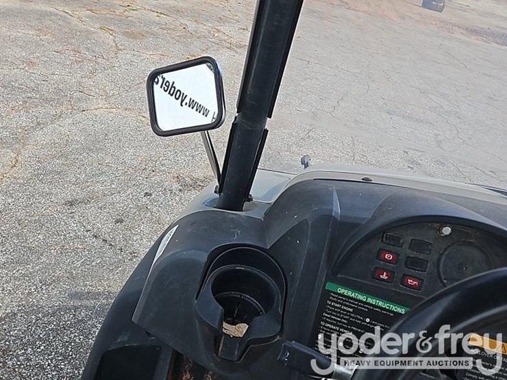 2020-club-car-carryall-1700-image-21