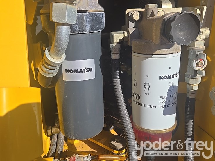 2018-komatsu-d51px-24-image-71