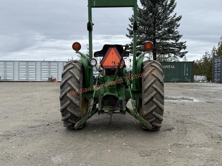 john-deere-2040-image-5