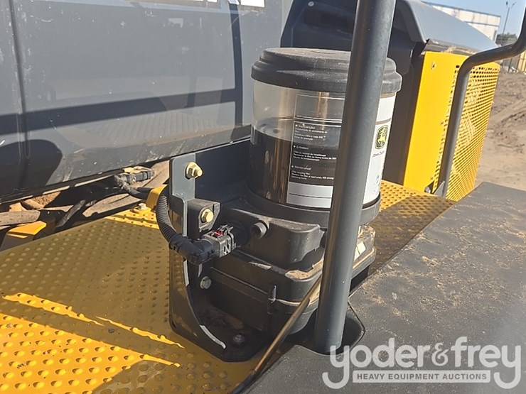 2021-deere-460e-image-68