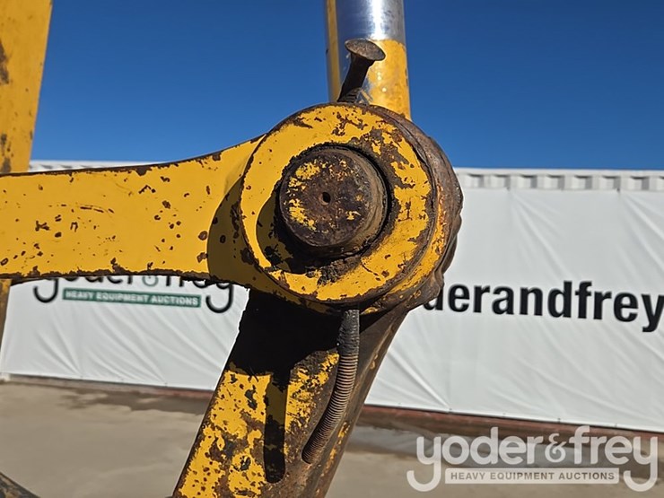 2008-komatsu-pc200-lc-8-image-36