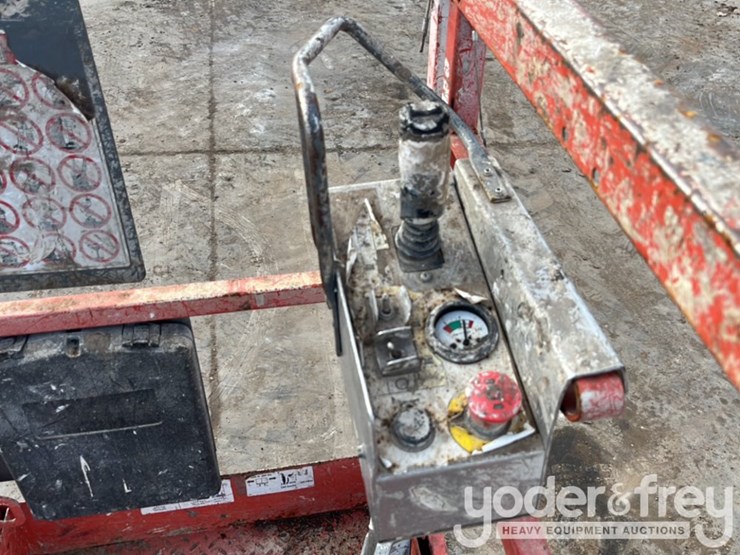 2017-skyjack-sjiii3219-image-35