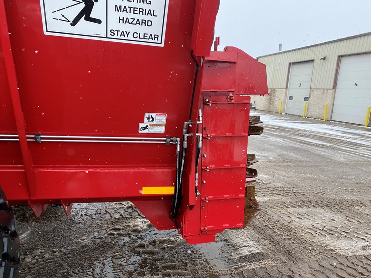 #1220-•-meyer-industrial-sxi-865-spreader-(waupaca,-wi)-image-32