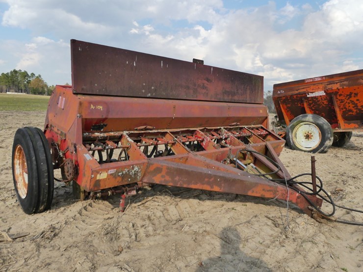 case-ih-5100-image-1