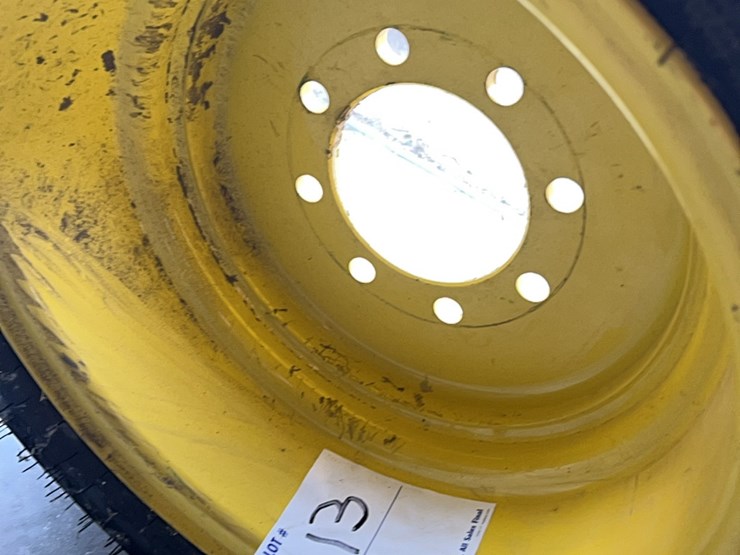 brand-new-john-deere-air-seeder-tire-and-rim,-size-is-140/55/r18-￼-image-33