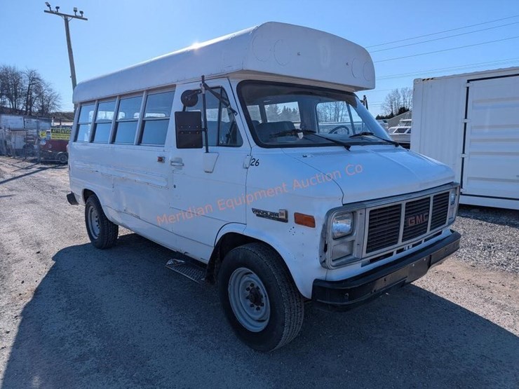 1986-gmc-3500-image-3