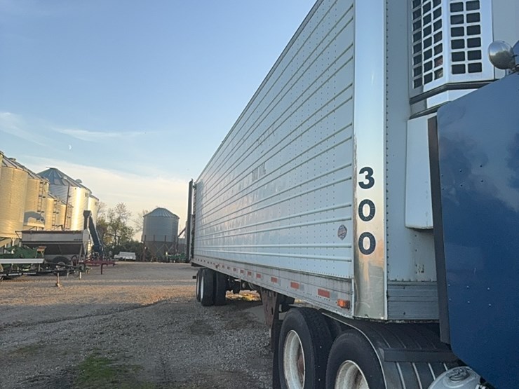 1996-sprayer-trailer,-48’,-fully-equipped-with-three-mixing-cones,-two-pumps,-hoses-,-four--1650-gallon-poly-tanks,-fully-plumbed,-complete-sprayer-setup,-ready-to-use-image-27