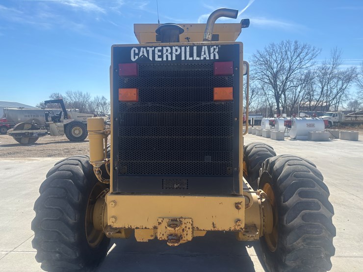 caterpillar-140h-vhp-image-13