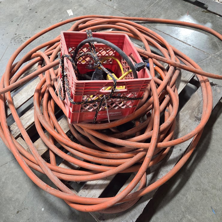 #5392 • Garden Hose and Misc. Items