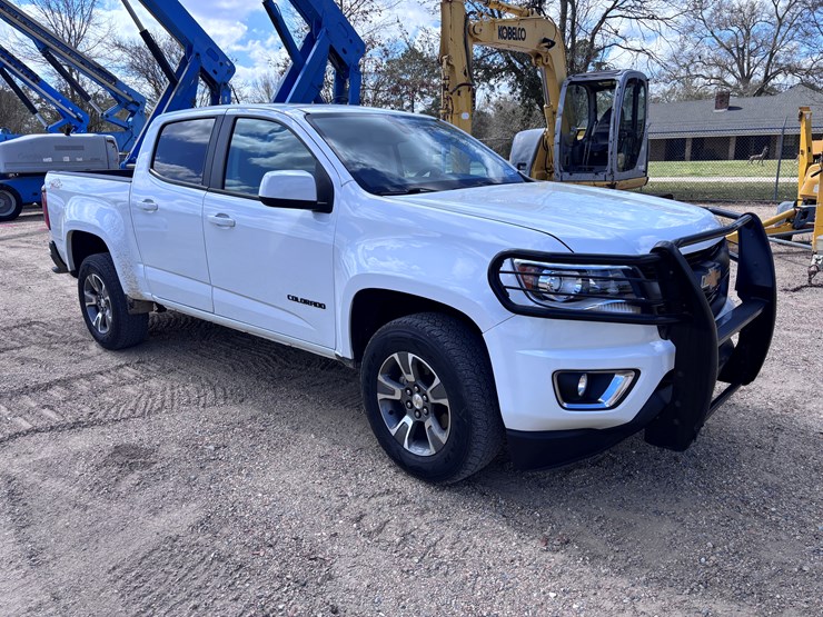 2020-chevrolet-colorado-image-2