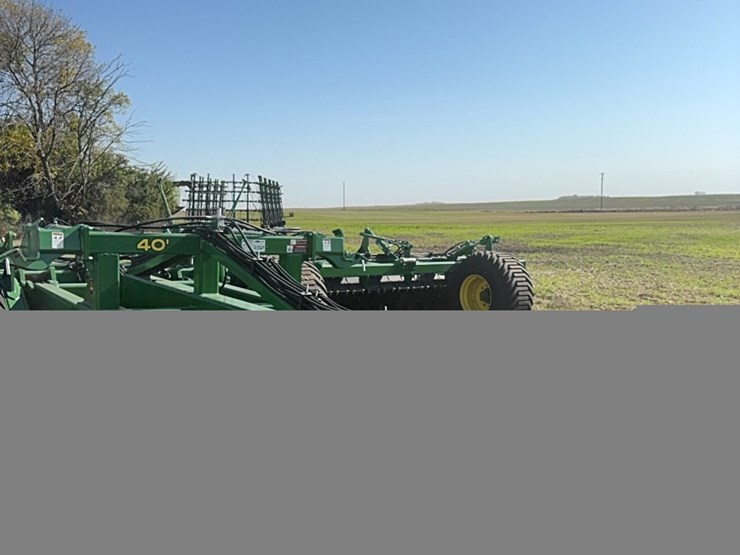 2023-john-deere-h-image-67