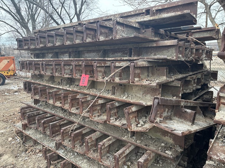 #2261-•-approx.-8"-concrete-forms-image-4