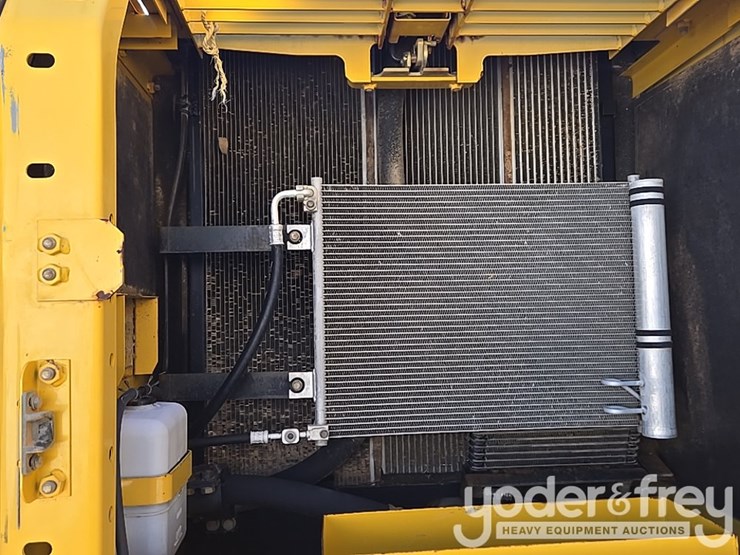 2008-komatsu-pc200-lc-8-image-48