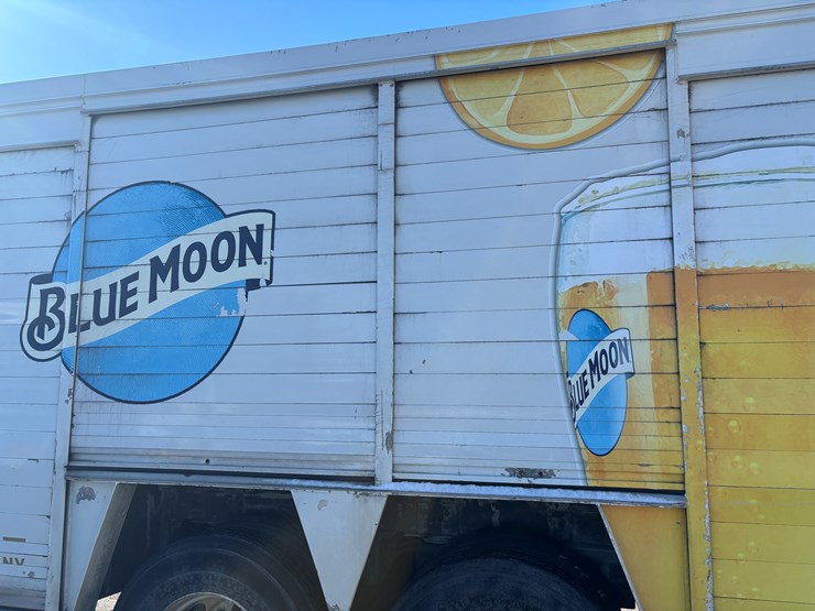 1986-hesse-beverage-trailer-image-11