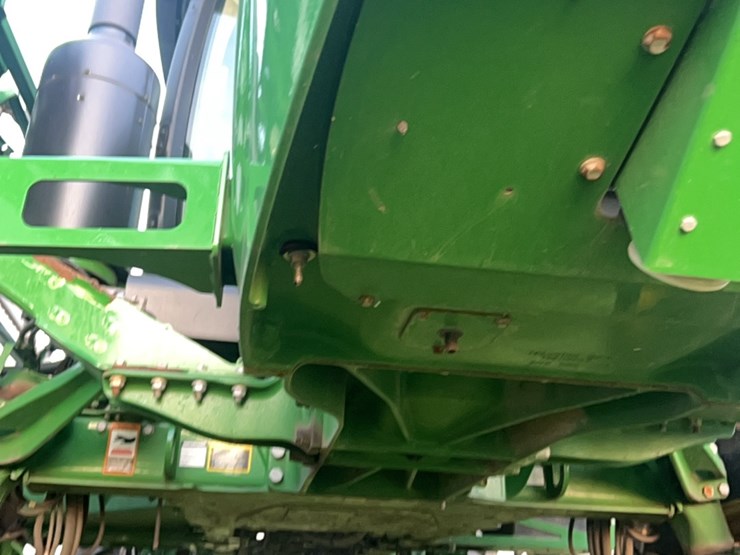 2014-john-deere-r4030-image-91