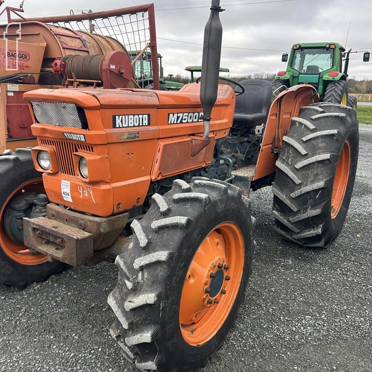 KUBOTA M7500DT