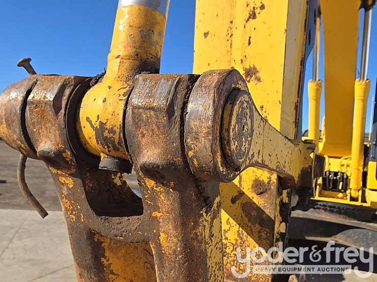 2008-komatsu-pc200-lc-8-image-38