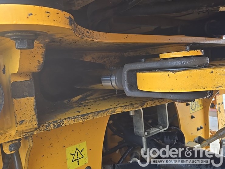 2017-volvo-l110h-image-37