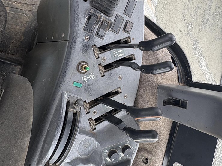 caterpillar-ch45-image-17