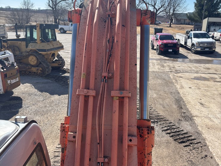 hitachi-ex200-lc-image-27