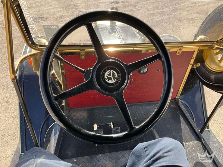 2024-gd-yatian-ly05a-model-t-replica-electric-cart-image-6