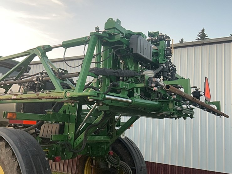 2014-john-deere-r4030-image-14