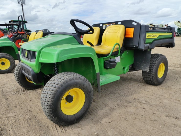 2024-john-deere-tx-image-1