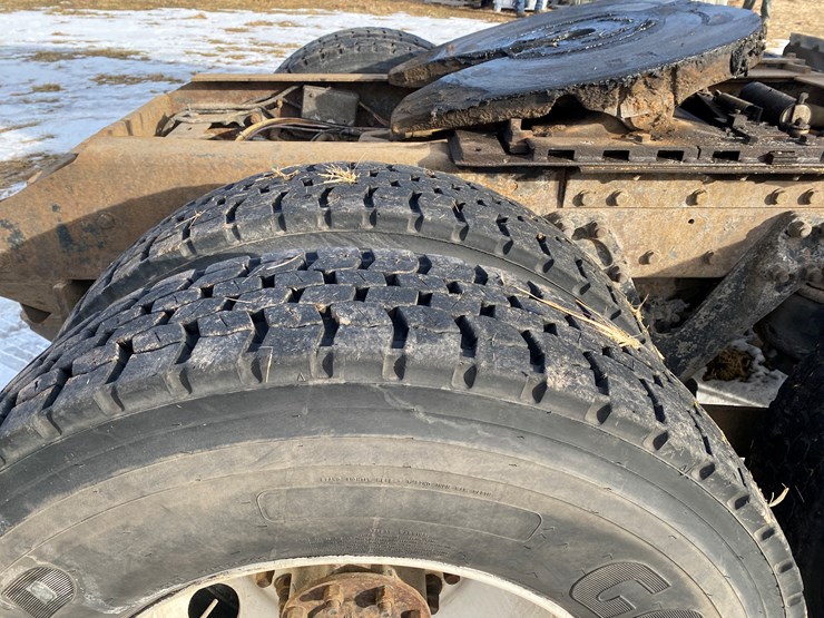 1999-kenworth-t800-image-31