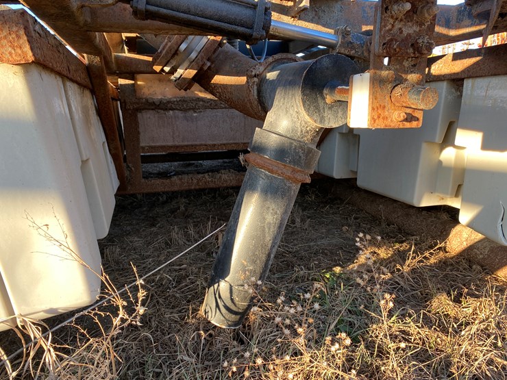 #1277-•-2012-puck-2067c-agitation-boat-with-trailer-(no-title)-(fort-atkinson,-wi)-image-23