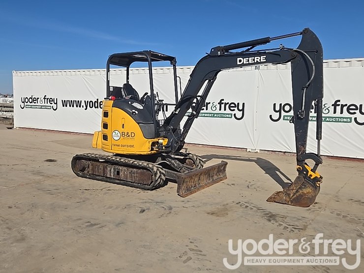 2020-deere-35g-image-7