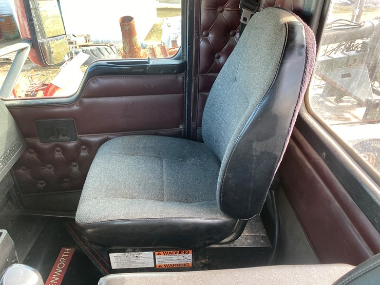 2000-kenworth-t800-image-38