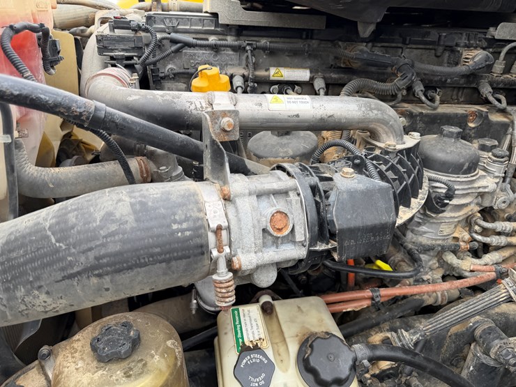 #40955-•-2016-freightliner-cascadia-t/a-daycab-truck-tractor-3akjged54gshn2294-image-44