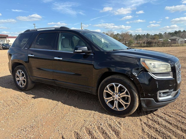 2016-gmc-acadia-slt-image-4