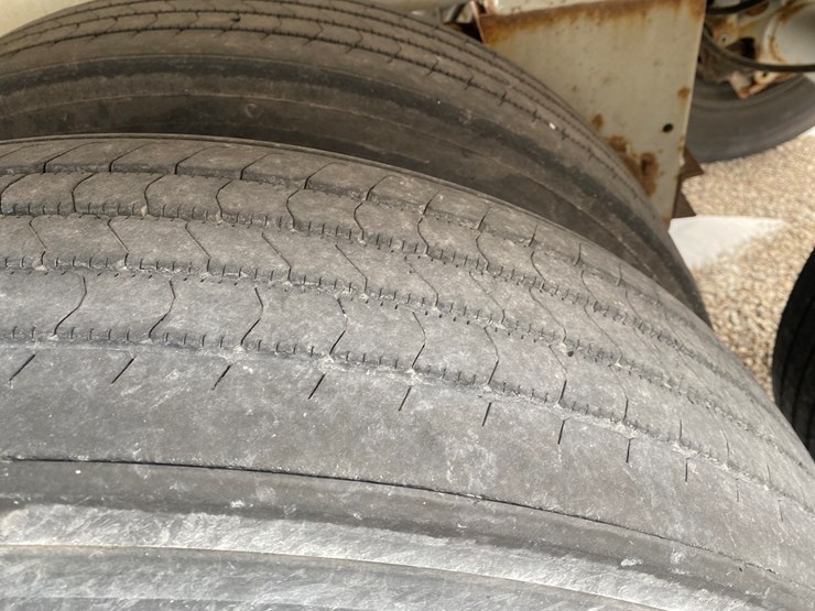 1990-walker-tanker-image-19